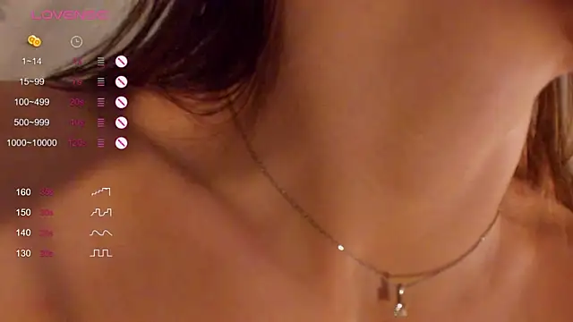 VickiRoom's cam snapshot