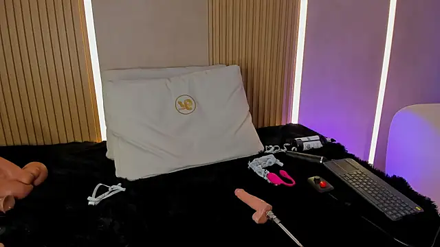 liah_cleir's cam snapshot