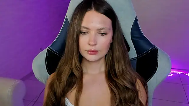 yourArya's cam snapshot