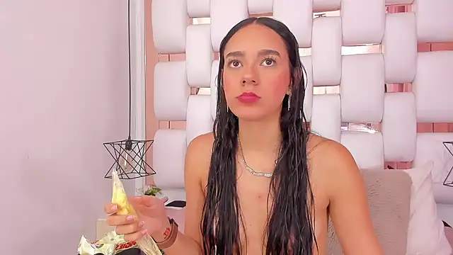 EmmyCruzZ's cam snapshot