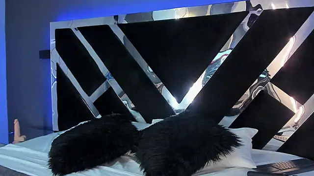 AmmyJones_'s cam snapshot