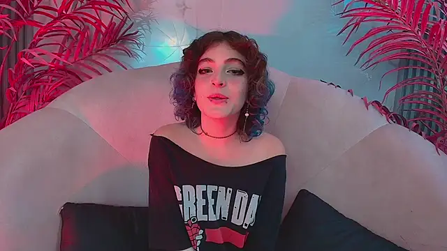 EvaHalsey's cam snapshot