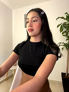 SelenaStone's cam snapshot