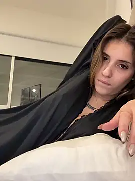 Lolykush live sex cam