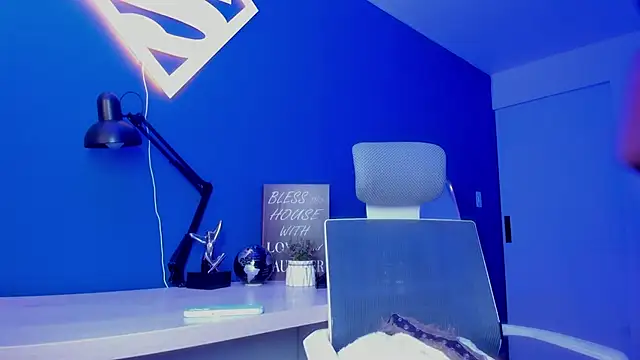 Ivy__storm's cam snapshot