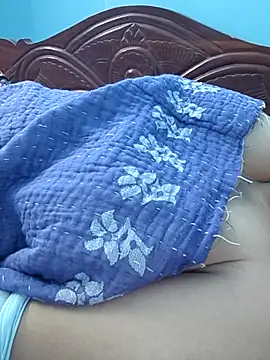 rojen11's cam snapshot