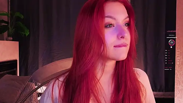 GildedKitten's cam snapshot