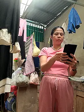 Basanis68's cam snapshot