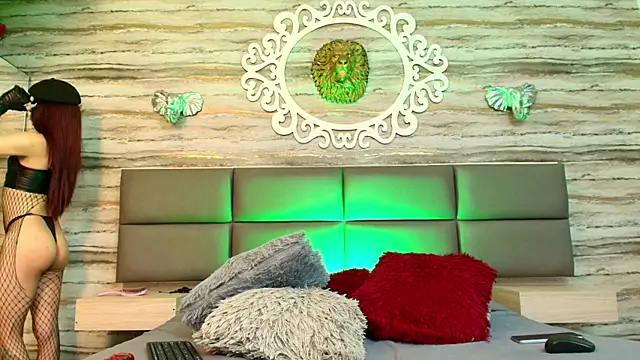 Bella_salvatore live sex cam