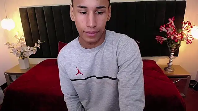 soft_attraction's cam snapshot