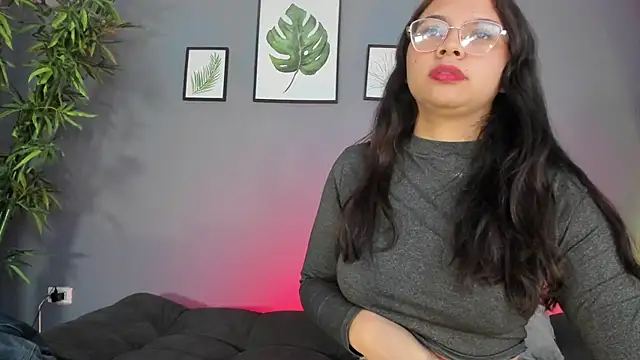 miaa_lux's cam snapshot