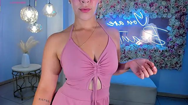 AlessaRomero's cam snapshot