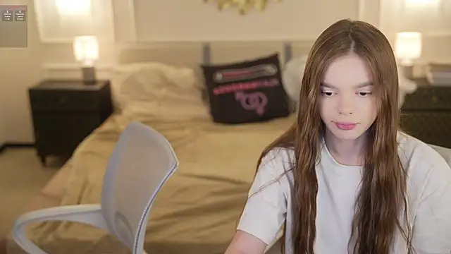 Zlata_Sky's cam snapshot