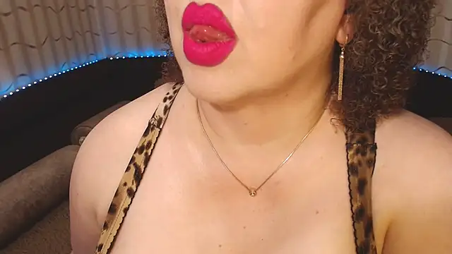 BustyKatty's cam snapshot