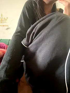 Belarani000 live sex cam