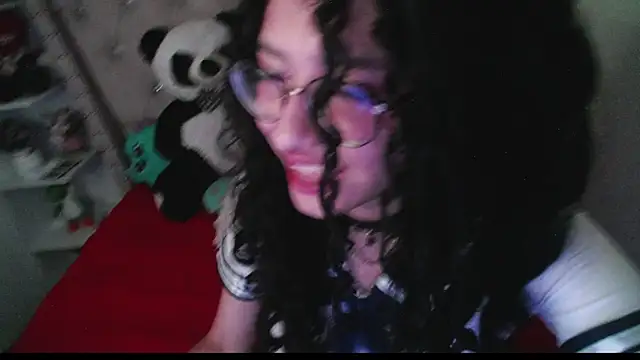 CherieCurl live sex cam