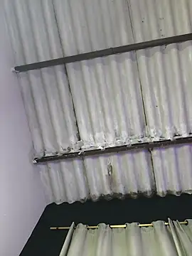 Esmesweet23's cam snapshot