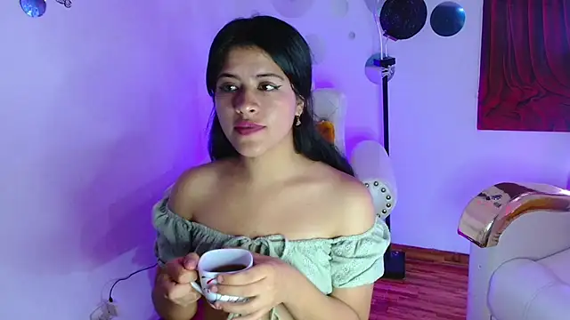 Ashley_Stone01's cam snapshot