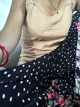 LOVELYKAJALBHABHI's cam snapshot