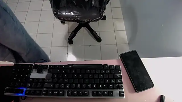 eden_vice_t's cam snapshot