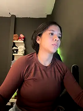 alhaana_'s cam snapshot