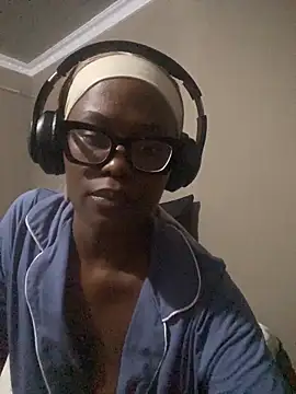 Moonzy77's cam snapshot