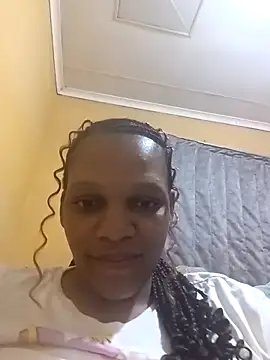 HappygalTheQueen's cam snapshot