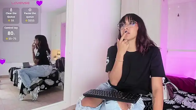 CamiGox's cam snapshot