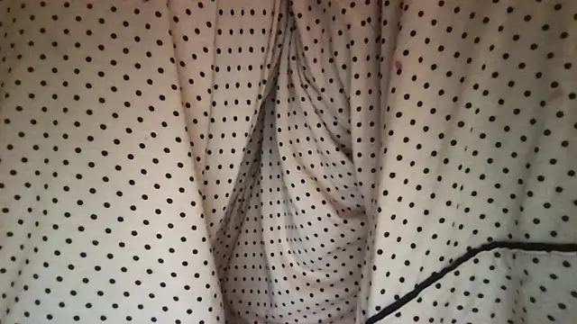 HYPHYtype's cam snapshot