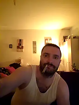 Zlyzloba21's cam snapshot