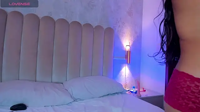 Amy-Morgan1's cam snapshot