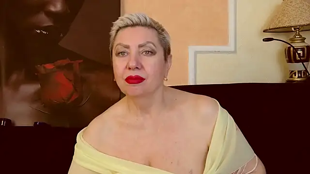 LadyPosh's cam snapshot