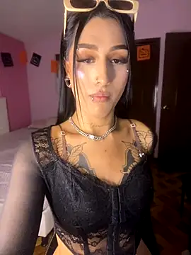 Alaska_euphoria's cam snapshot