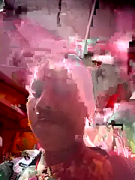 OliveGreen22's cam snapshot