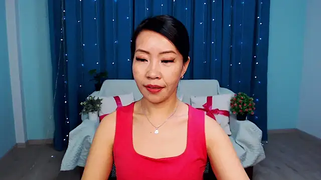 LiaPak's cam snapshot