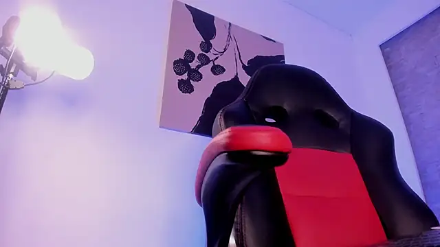 cami_luxx's cam snapshot