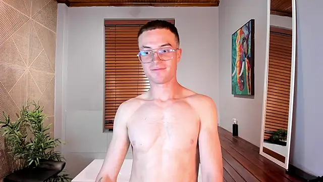 Lil_James's cam snapshot