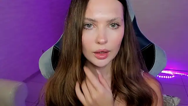 yourArya's cam snapshot