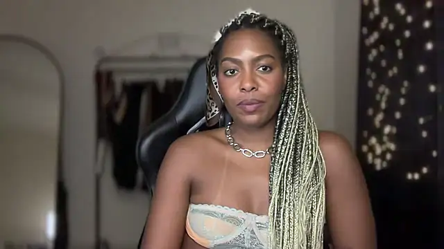 br_girl's cam snapshot