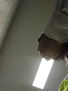 danigarci2307's cam snapshot