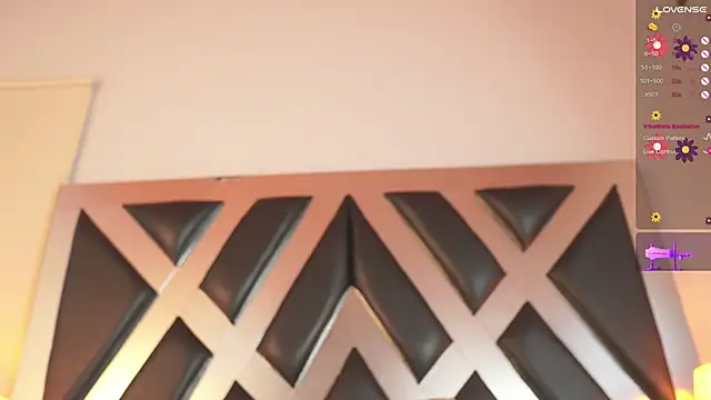 Sofia_Cooper_'s cam snapshot