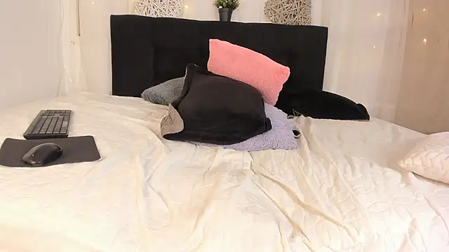 Bonny_and_carrot live sex cam