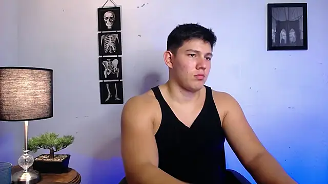 JamesCr_ live sex cam