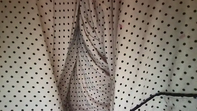 HYPHYtype's cam snapshot