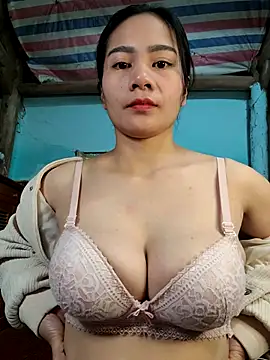 Hotgirl_2zz's cam snapshot