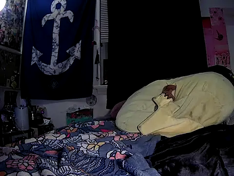 ATwinkie live sex cam