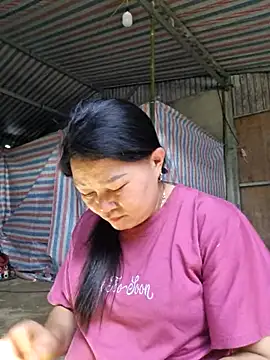 yoowwmr's cam snapshot