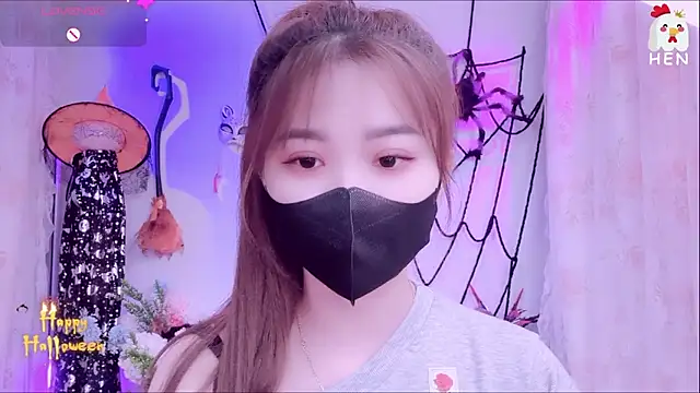 Hen-1m52 live sex cam