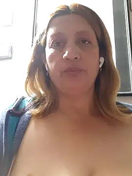 ROOMIINA's cam snapshot