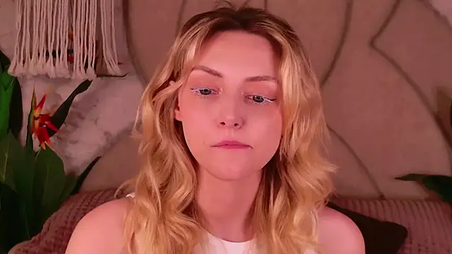 CindyFors's cam snapshot